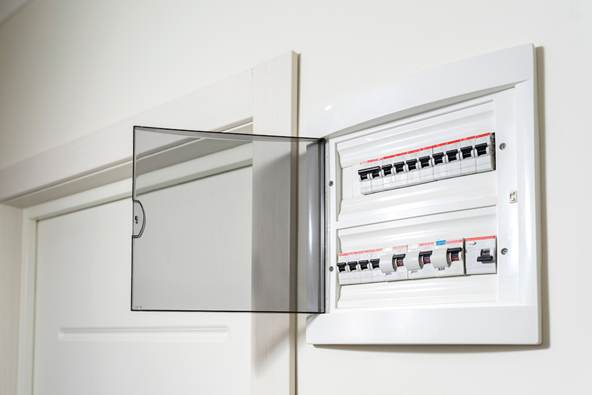Über&shy;spannungs&shy;schutz bei Elektro Koudele in Wald-Michelbach